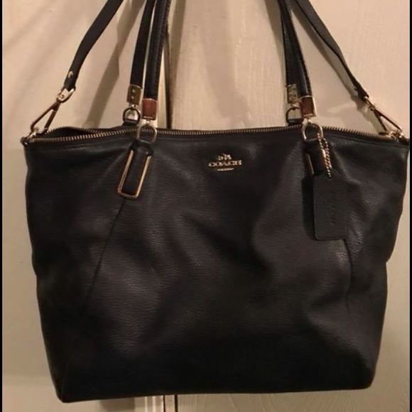 Navy Blue Coach bag! - Picture 2 of 4